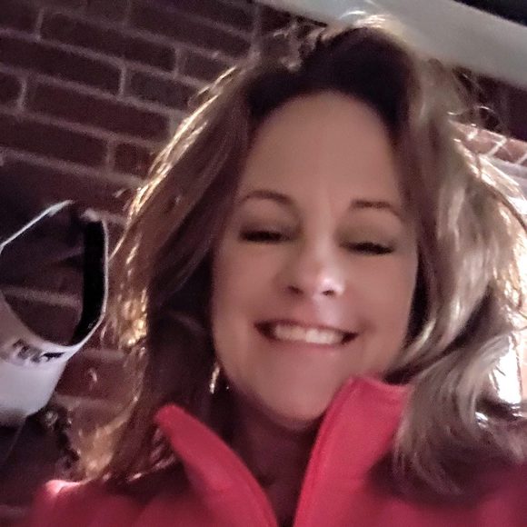 Meet the Posher Other - Meet your Posher, Sheila